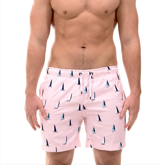 Franks Size Medium Mid Length Whitsunday Pink Sailboat Swim trunks - Picture 1 of 8